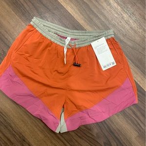 Evergreen HR shorts